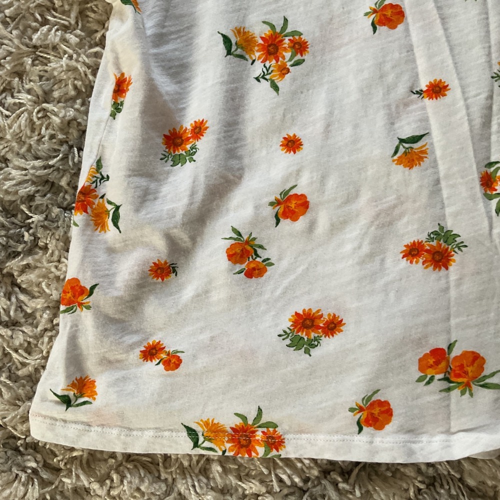 Old Navy EveryWear V-Neck Floral T-Shirt White Orange Yellow Size L - Picture 10 of 13